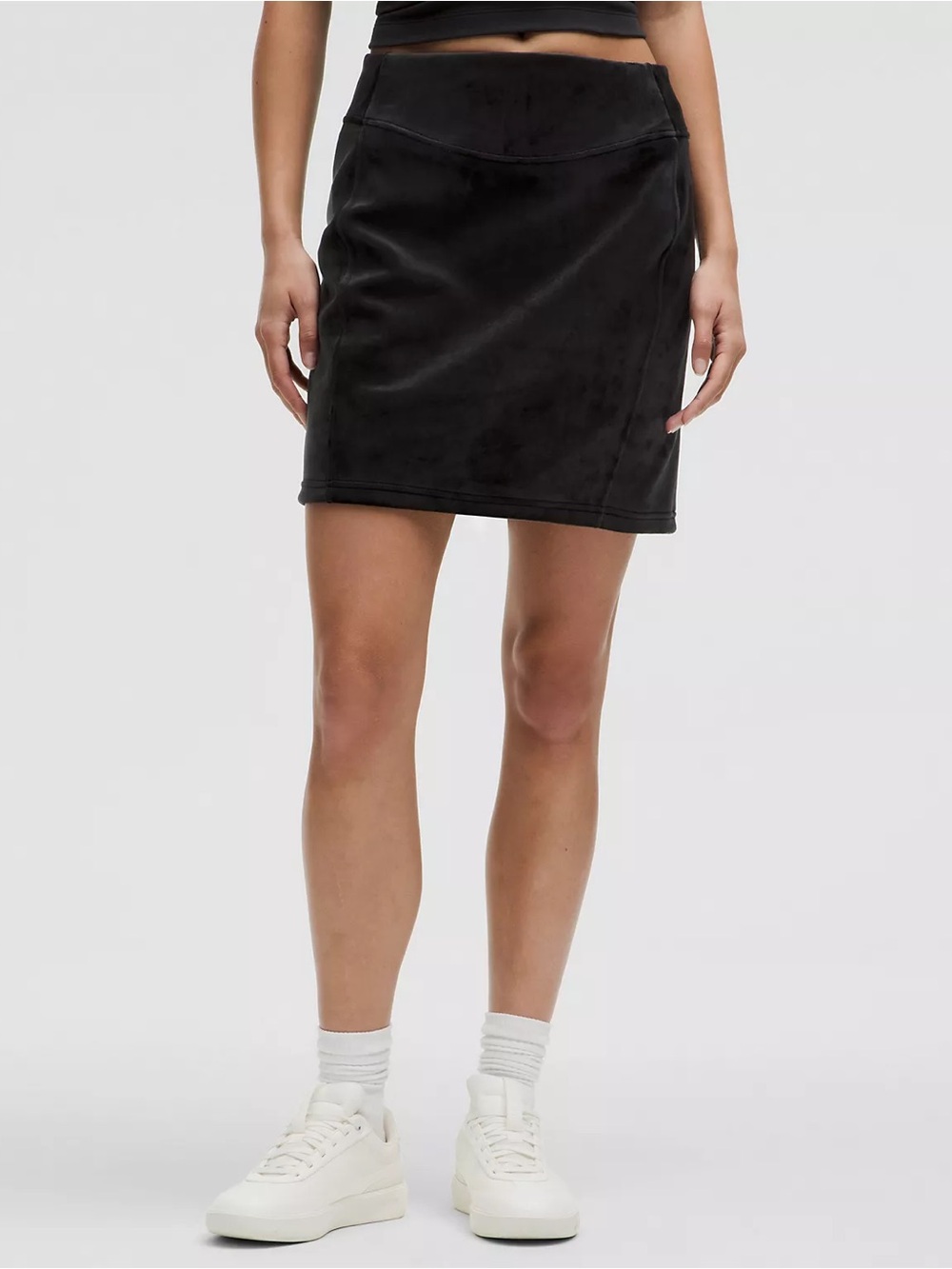 NWT Lululemon Scuba High-Rise Mini Skirt Velvet Black Size M